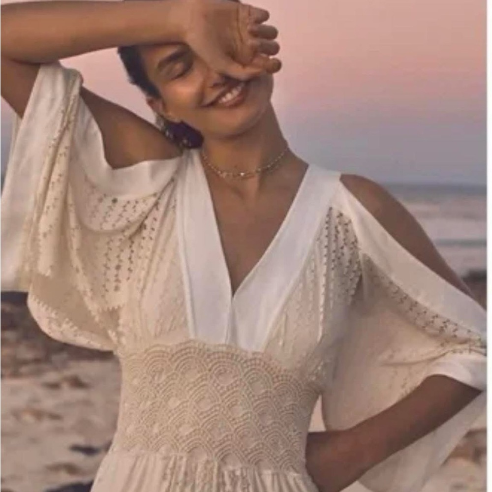 FARM Rio Solana Cream Lace Dress